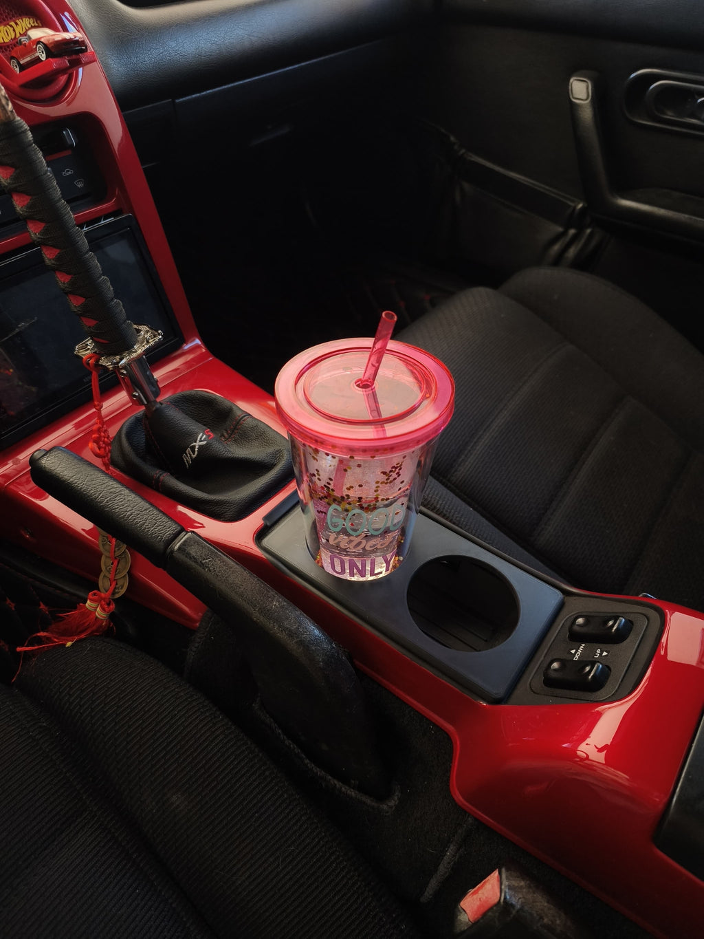 Getränkehalter Mazda MX-5 NA (1989–1998) – Clip-In Nachrüstung